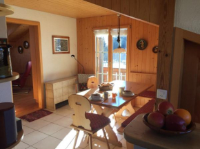 Отель Chalet Mutzli, Гштайг-Гштад